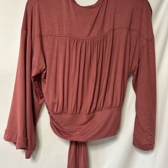 LAZY SUNDAYS WRAP TOP - Picture 4 of 8